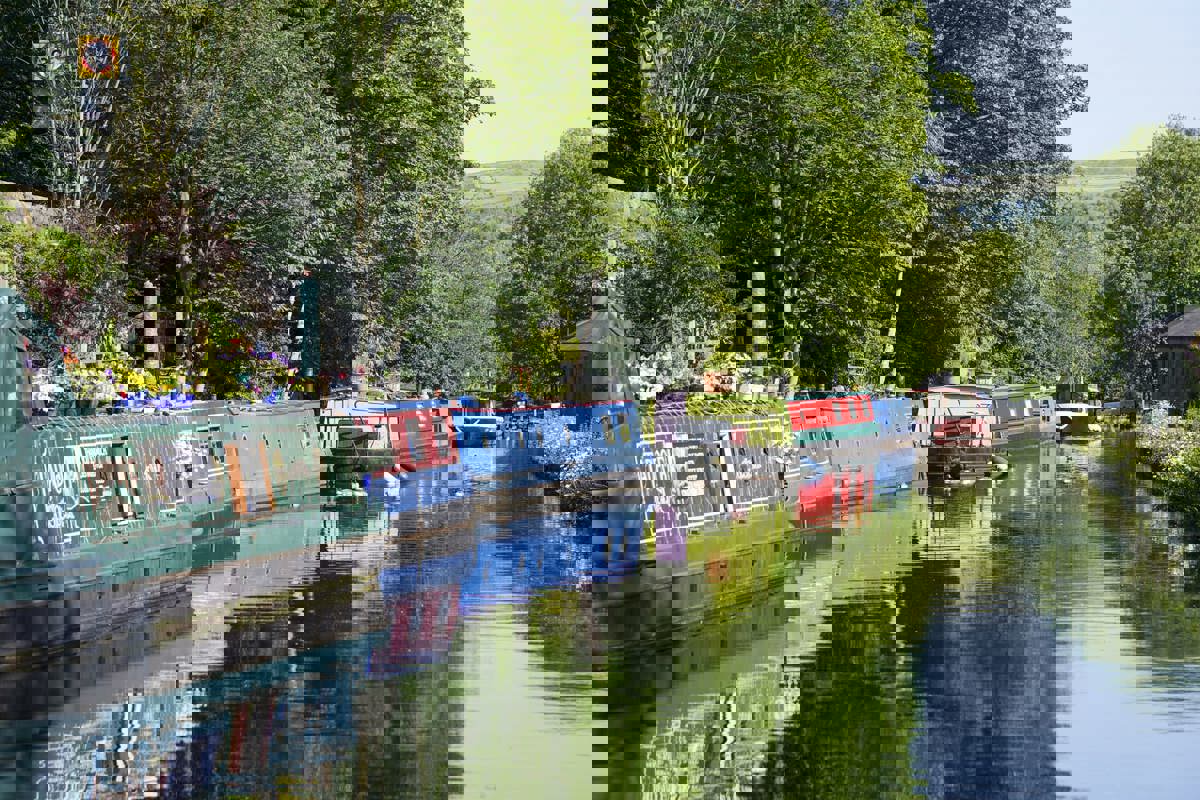 Rochdale Canal In Hebden Bridge